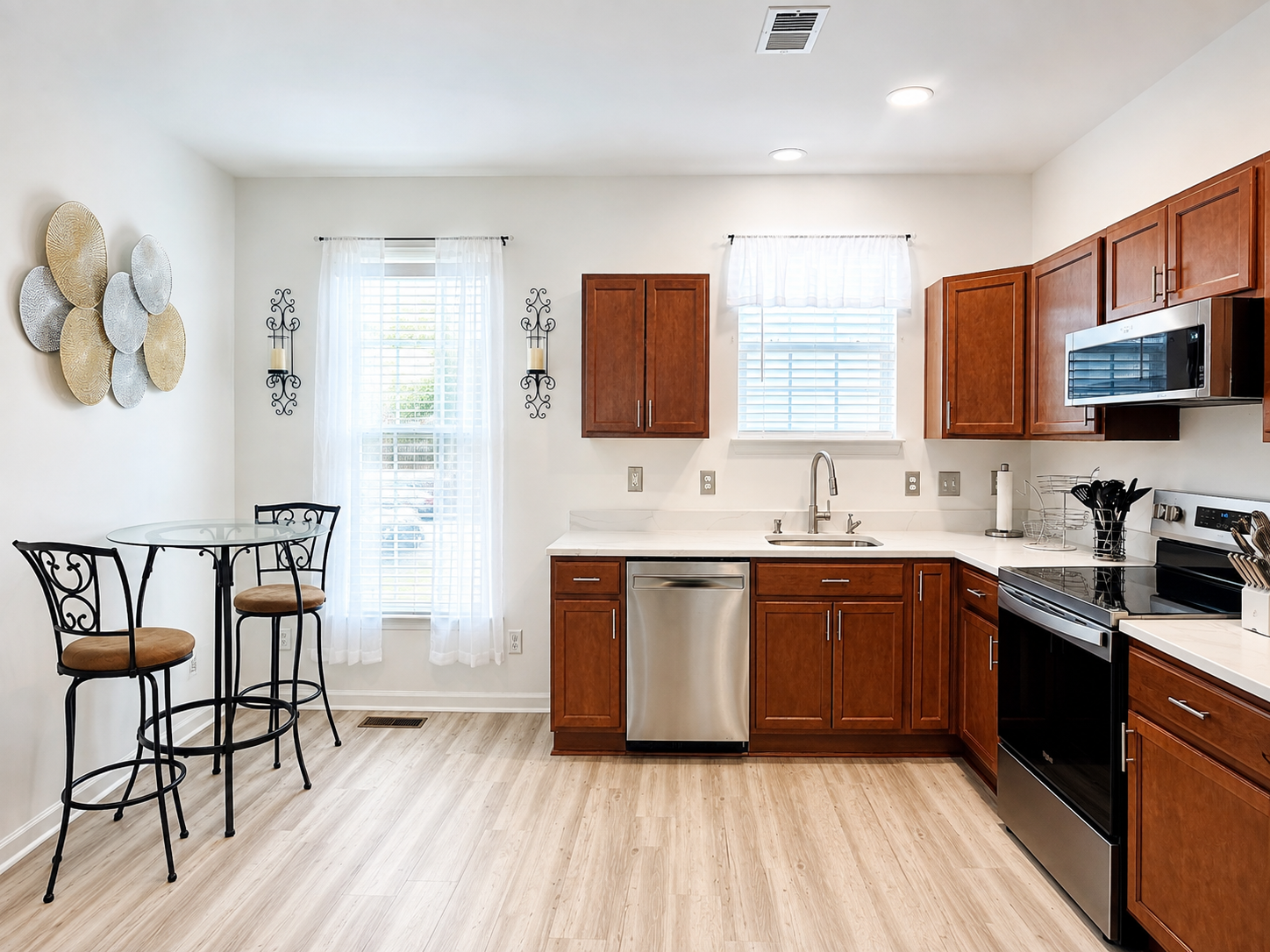 The Ashburn Residence — Full kitchen